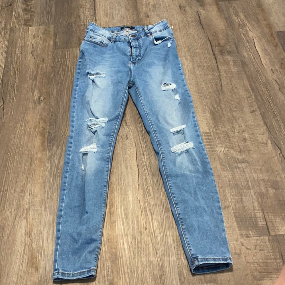 american bazi light/medium washed skinny jeans
